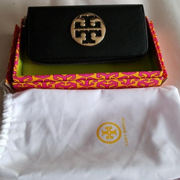 Tory Burch Handbags - Tory burch wallet nwt